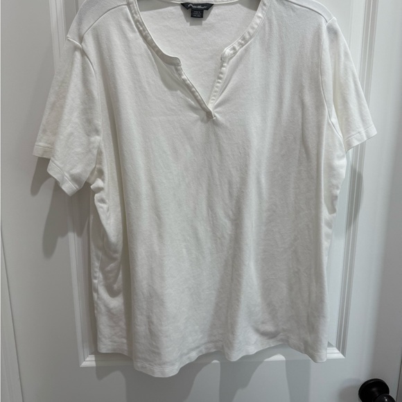 Eddie Bauer Cream Short Sleeve Top - Picture 1 of 4